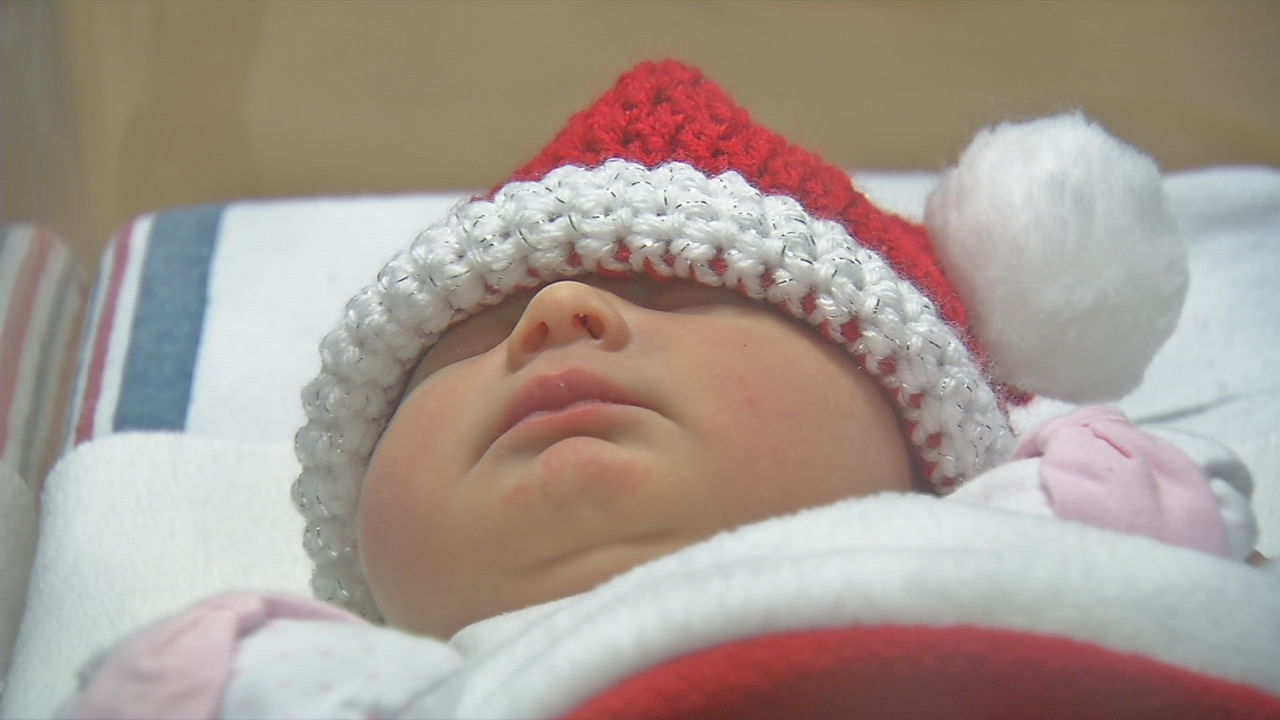 CHRISTMAS BABIES IN STOCKINGS BAPTIST HEALTH 2018 (8).jpg